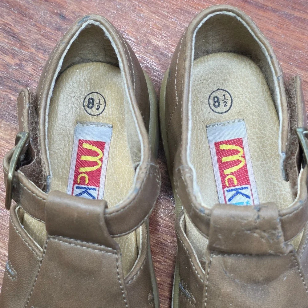 McKids Home Run Brown Baseball T-Strap Sandals Boy's Kid's Size 8.5 Vintage Y2K
